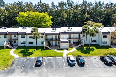 Beautifully renovated 2nd-floor corner unit in the highly - photo 37