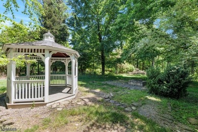 Magnificent 6000sf+- French Provincial Estate Custom Home w - photo 47