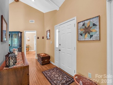 Well maintained ranch home situated on 1/2 wooded lot in the - photo 5
