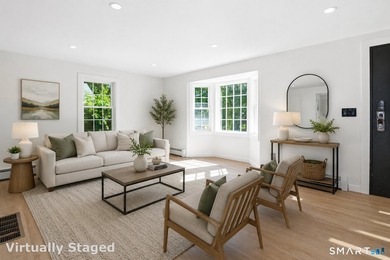 Completely renovated from top to bottom, this stunning 4-bedroom - photo 9