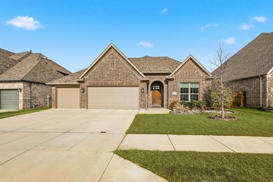 Seventeen Lakes  Home For Sale in Fort Worth Texas