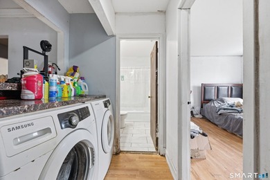 Welcome to this 1-bedroom condo located in the highly desirable - photo 10