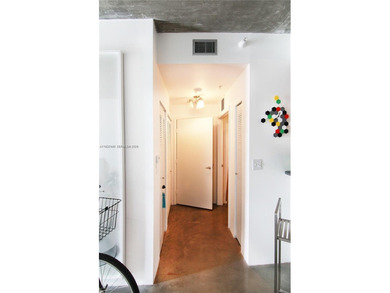 BEAUTIFUL APARTMENT IN MIDTOWN. 2 BEDROOM AND 2 BATHROOM. WITH