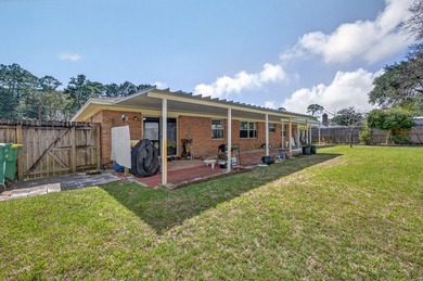 Tucked into the heart of Niceville, this updated 3-bed, 2-bath - photo 31