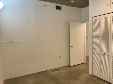 BEAUTIFUL APARTMENT IN MIDTOWN. 2 BEDROOM AND 2 BATHROOM. WITH