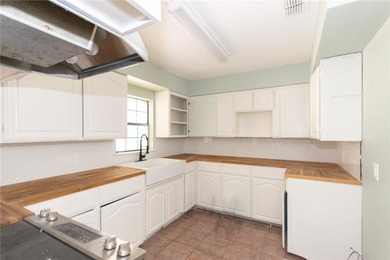Welcome to this stunningly remodeled gem that effortlessly - photo 3