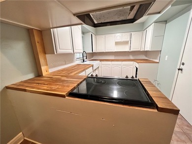 Welcome to this stunningly remodeled gem that effortlessly - photo 4