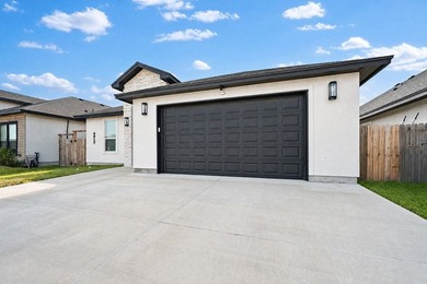 This stunning 2024-built home perfectly blends modern style - photo 2