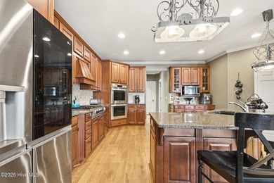 Welcome to your private LAKE NANTAHALA RETREAT! This - photo 12