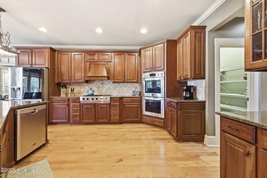 Welcome to your private LAKE NANTAHALA RETREAT! This - photo 13