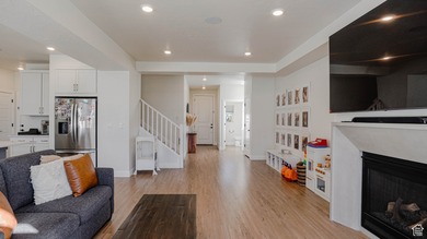 Welcome to this well-kept 4-bedroom, 2.5-bath home located in - photo 13