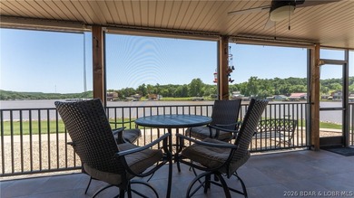 Walk right in and start enjoying lake life with no steps from - photo 16