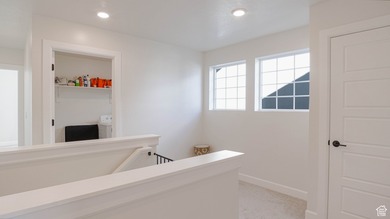 Welcome to this well-kept 4-bedroom, 2.5-bath home located in - photo 23