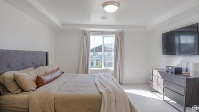 Welcome to this well-kept 4-bedroom, 2.5-bath home located in - photo 27