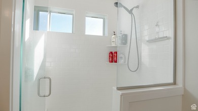 Welcome to this well-kept 4-bedroom, 2.5-bath home located in - photo 29