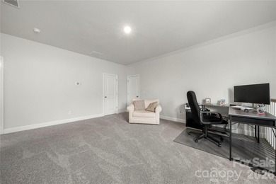 Nestled in Cornelius's The Retreat at West Catawba, this 2 - photo 35