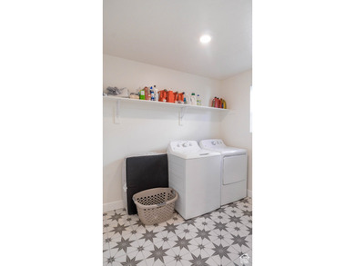 Welcome to this well-kept 4-bedroom, 2.5-bath home located in - photo 38