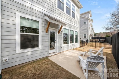 Nestled in Cornelius's The Retreat at West Catawba, this 2 - photo 41