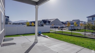 Welcome to this well-kept 4-bedroom, 2.5-bath home located in - photo 42
