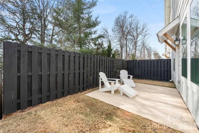 Nestled in Cornelius's The Retreat at West Catawba, this 2 - photo 43