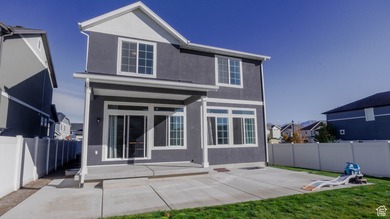 Welcome to this well-kept 4-bedroom, 2.5-bath home located in - photo 43