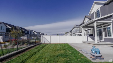 Welcome to this well-kept 4-bedroom, 2.5-bath home located in - photo 46