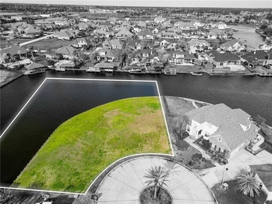 Build your dream home on this premier lot in the gated - photo 5