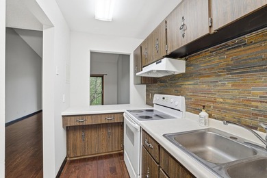 Enjoy easy one-level living in this spacious 2-bedroom - photo 11