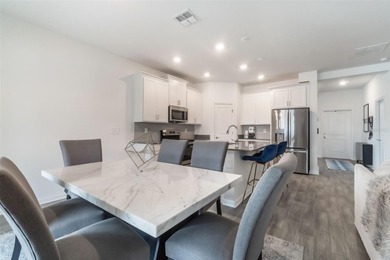 BACK ON MARKET DUE TO BUYER UNABLE TO SECURE FINANCING! Welcome - photo 13