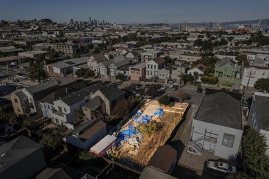 Fantastic opportunity for contractors, builders, and investors! - photo 14