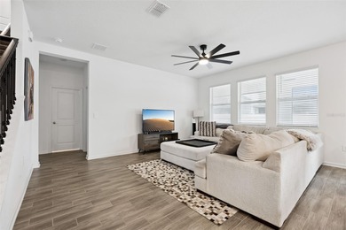 BACK ON MARKET DUE TO BUYER UNABLE TO SECURE FINANCING! Welcome - photo 19