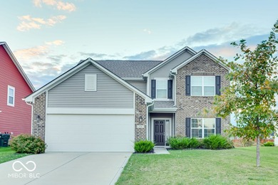 (private lake, pond, creek) Home Sale Pending in Fortville Indiana