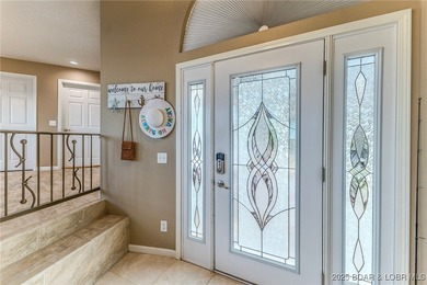 BREATH TAKING PANORAMIC VIEWS! This move-in ready 3-bedroom - photo 5