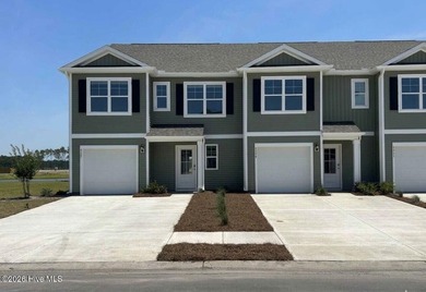 (private lake, pond, coastal) Townhome/Townhouse For Sale in Castle Hayne North Carolina