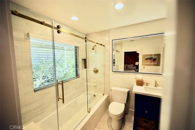 This newly renovated, fully furnished villa in Blue Lagoon - photo 14