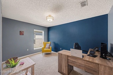 MOTIVATED SELLERS! Welcome home to this beautifully maintained - photo 18