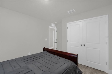Don't miss your opportunity to own this turn-key townhome that - photo 21