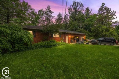 Nowlan Lake Home For Sale in Romeo Michigan