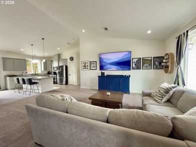 Turn-Key Coastal Retreat with Ocean Views & Privacy. Located - photo 12