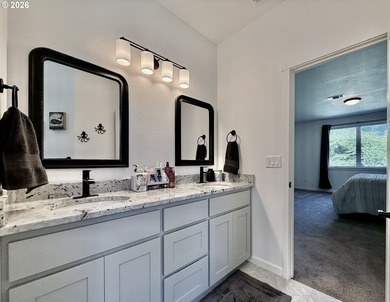 Turn-Key Coastal Retreat with Ocean Views & Privacy. Located - photo 15