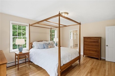 Welcome to 136 Holly Hills Lane, a beautifully maintained - photo 19