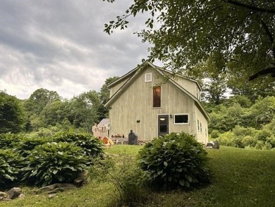 This sunny residence has been a beloved home to several - photo 3