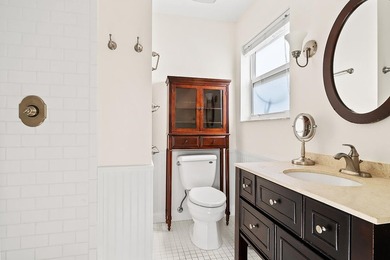 Situated on a 12,000+ sq ft lot with 100 feet of frontage, this - photo 24