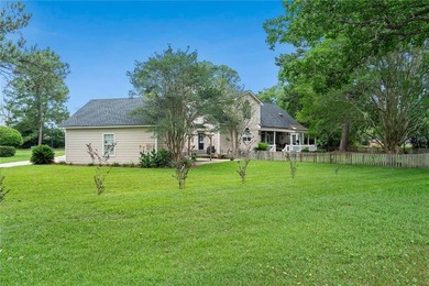 Welcome to an exceptional destination retreat where luxury - photo 4