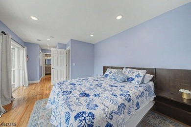 Built in 2024, this move-in ready home offers panoramic Lake - photo 11