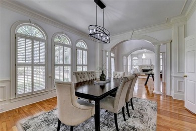Welcome to unparalleled luxury in one of the areas most - photo 11