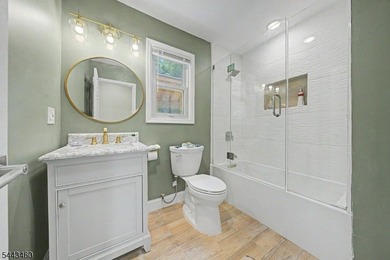 Built in 2024, this move-in ready home offers panoramic Lake - photo 13