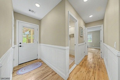 Built in 2024, this move-in ready home offers panoramic Lake - photo 18