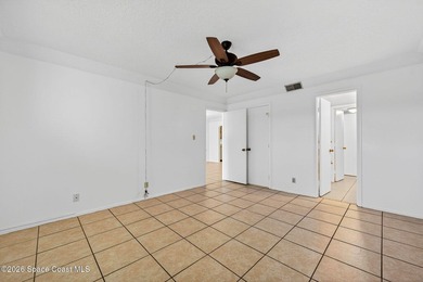 You have just found your new home in a quiet beachside location - photo 18