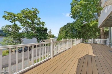 Built in 2024, this move-in ready home offers panoramic Lake - photo 20